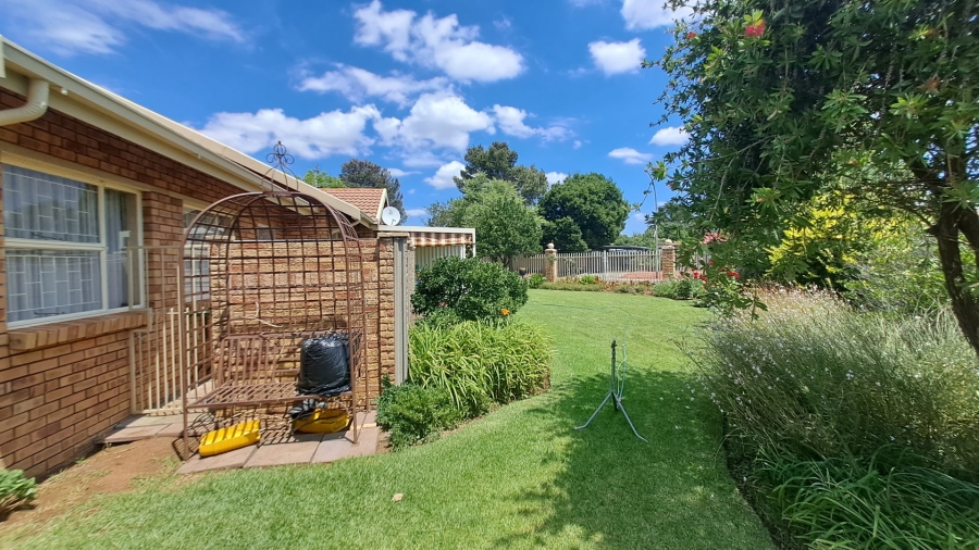 3 Bedroom Property for Sale in Fleurdal Free State